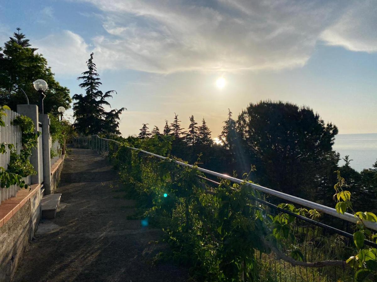 Villetta Sul Mare Acquedolci Bagian luar foto